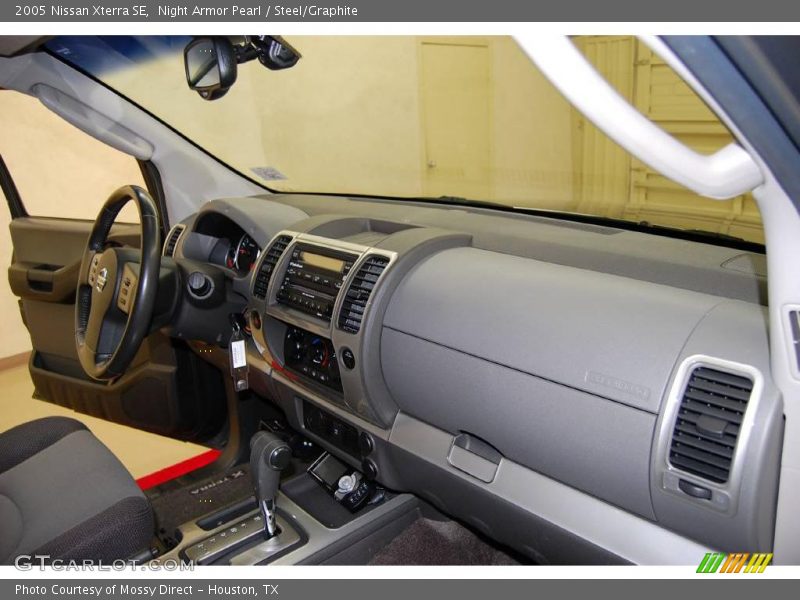 Night Armor Pearl / Steel/Graphite 2005 Nissan Xterra SE