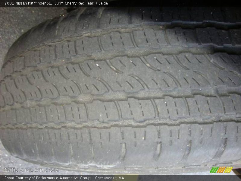 Burnt Cherry Red Pearl / Beige 2001 Nissan Pathfinder SE