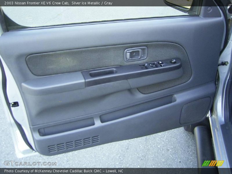Silver Ice Metallic / Gray 2003 Nissan Frontier XE V6 Crew Cab