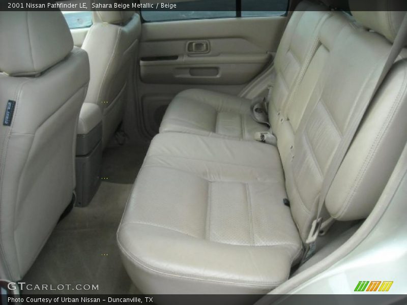 Sahara Beige Metallic / Beige 2001 Nissan Pathfinder LE