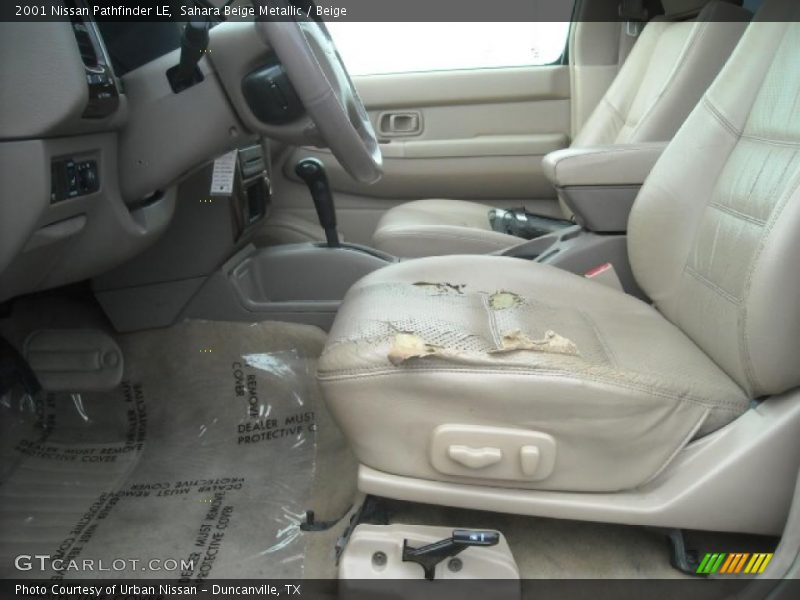 Sahara Beige Metallic / Beige 2001 Nissan Pathfinder LE