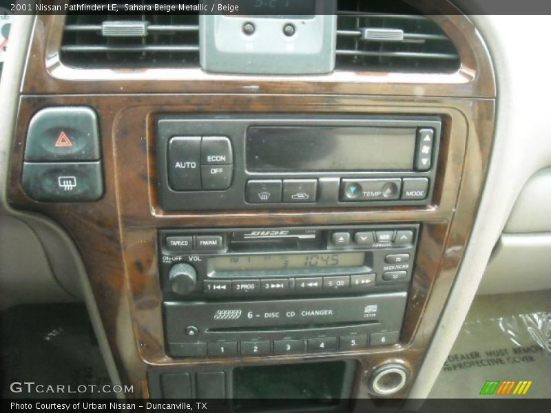 Sahara Beige Metallic / Beige 2001 Nissan Pathfinder LE