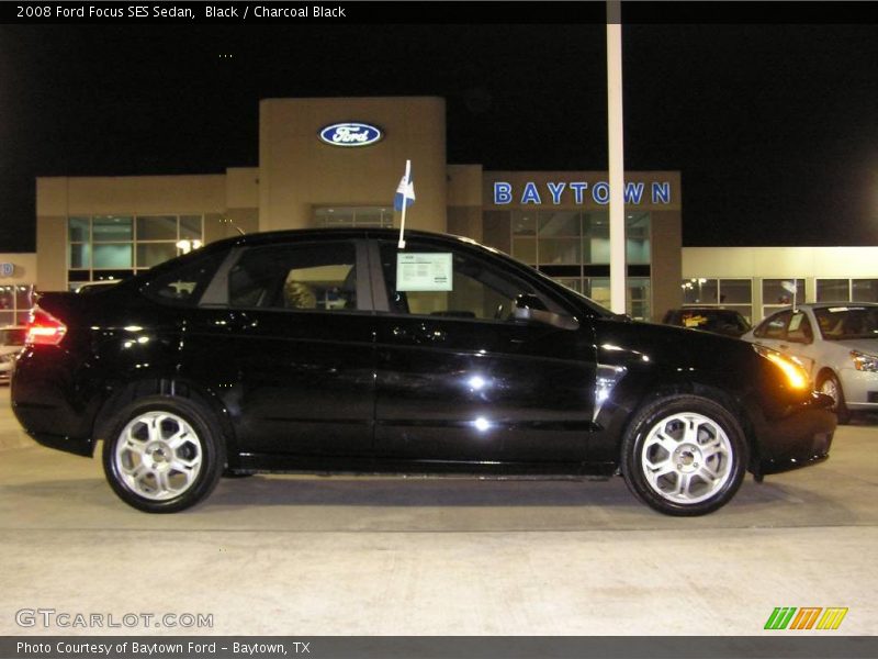 Black / Charcoal Black 2008 Ford Focus SES Sedan