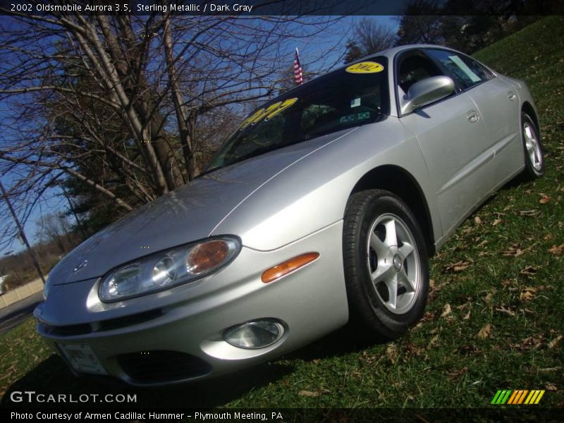 Sterling Metallic / Dark Gray 2002 Oldsmobile Aurora 3.5