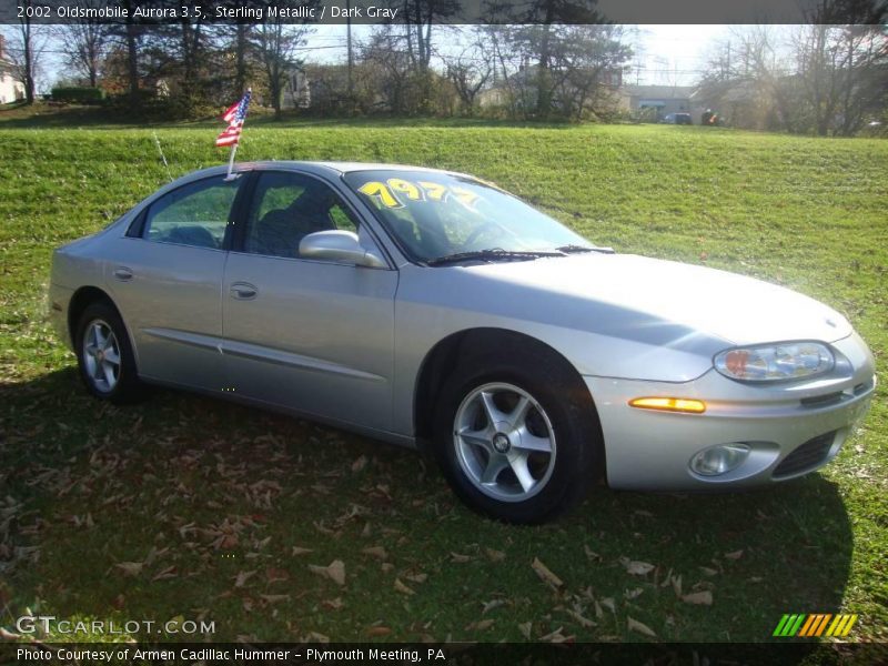 Sterling Metallic / Dark Gray 2002 Oldsmobile Aurora 3.5