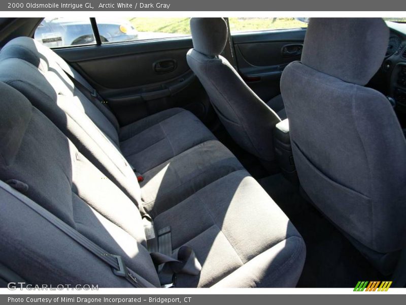 Arctic White / Dark Gray 2000 Oldsmobile Intrigue GL