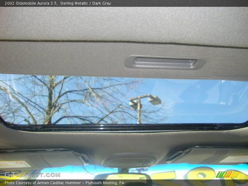 Sterling Metallic / Dark Gray 2002 Oldsmobile Aurora 3.5
