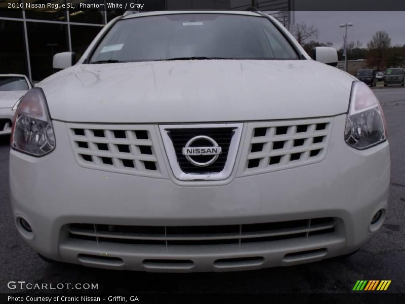 Phantom White / Gray 2010 Nissan Rogue SL