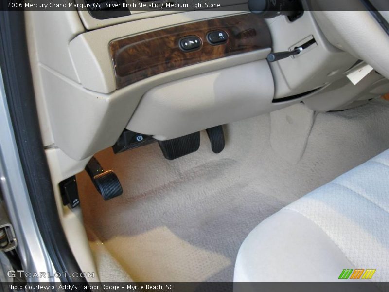 Silver Birch Metallic / Medium Light Stone 2006 Mercury Grand Marquis GS