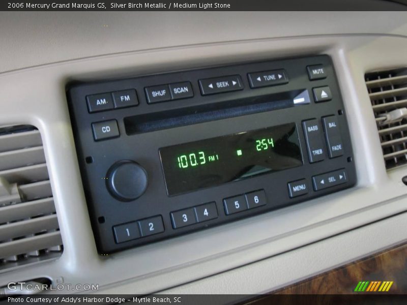 Silver Birch Metallic / Medium Light Stone 2006 Mercury Grand Marquis GS
