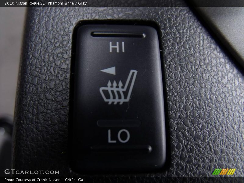 Phantom White / Gray 2010 Nissan Rogue SL