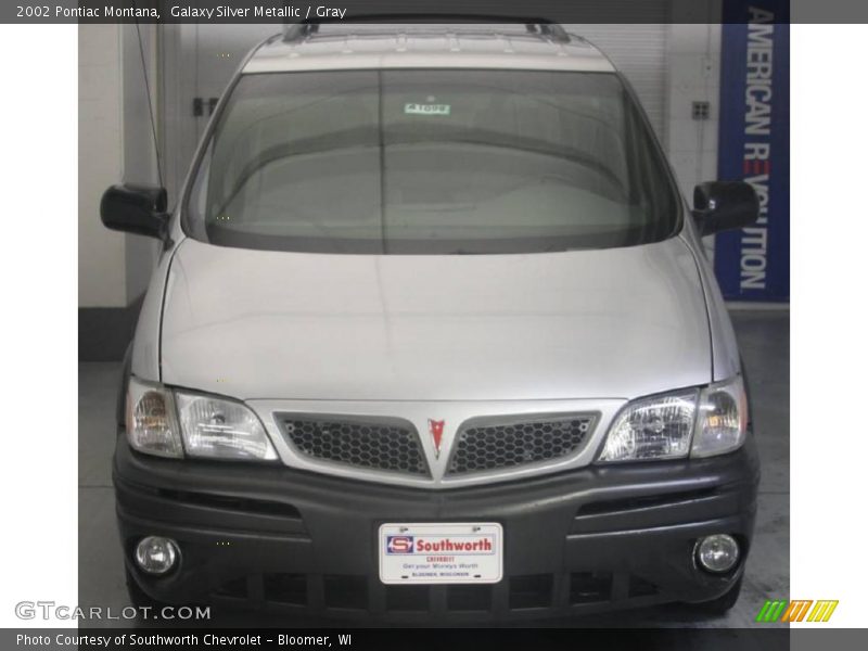 Galaxy Silver Metallic / Gray 2002 Pontiac Montana