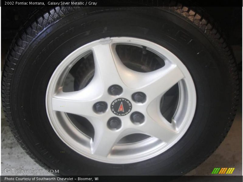 Galaxy Silver Metallic / Gray 2002 Pontiac Montana