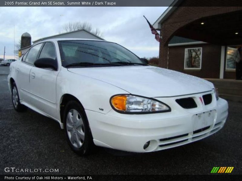 Summit White / Dark Taupe 2005 Pontiac Grand Am SE Sedan