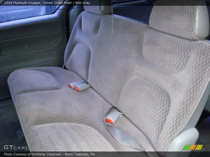 Forest Green Pearl / Mist Gray 1999 Plymouth Voyager