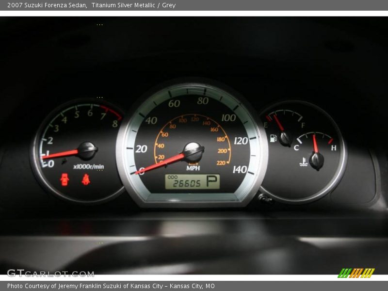 Titanium Silver Metallic / Grey 2007 Suzuki Forenza Sedan