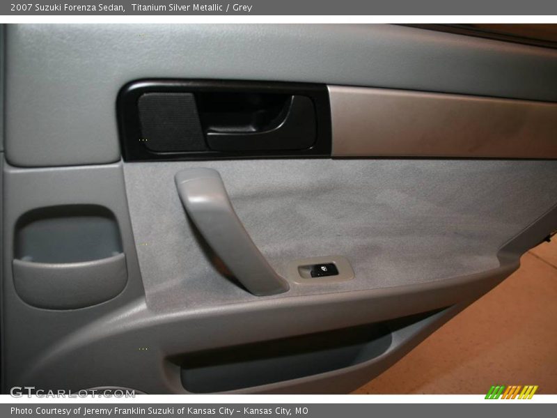 Titanium Silver Metallic / Grey 2007 Suzuki Forenza Sedan