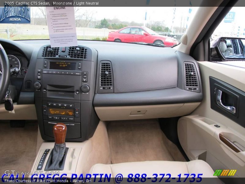 Moonstone / Light Neutral 2005 Cadillac CTS Sedan