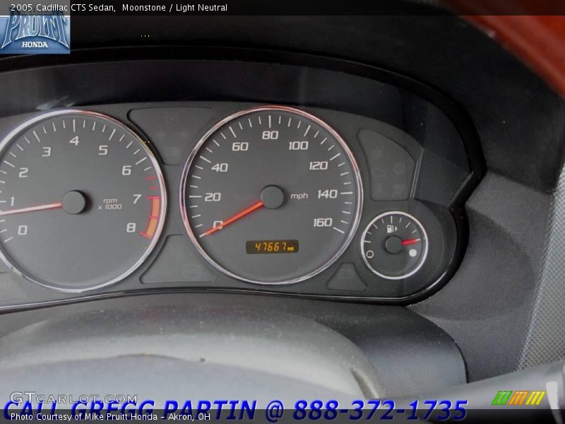 Moonstone / Light Neutral 2005 Cadillac CTS Sedan