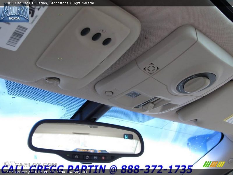 Moonstone / Light Neutral 2005 Cadillac CTS Sedan