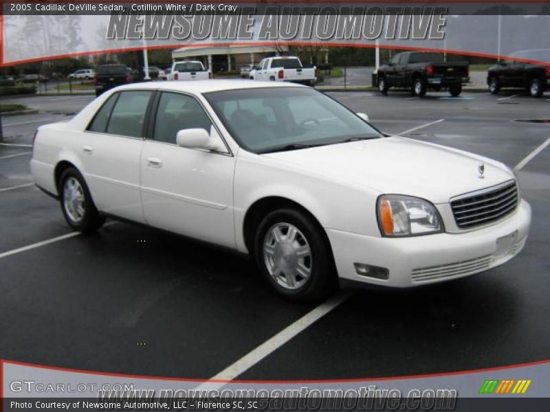 Cotillion White / Dark Gray 2005 Cadillac DeVille Sedan