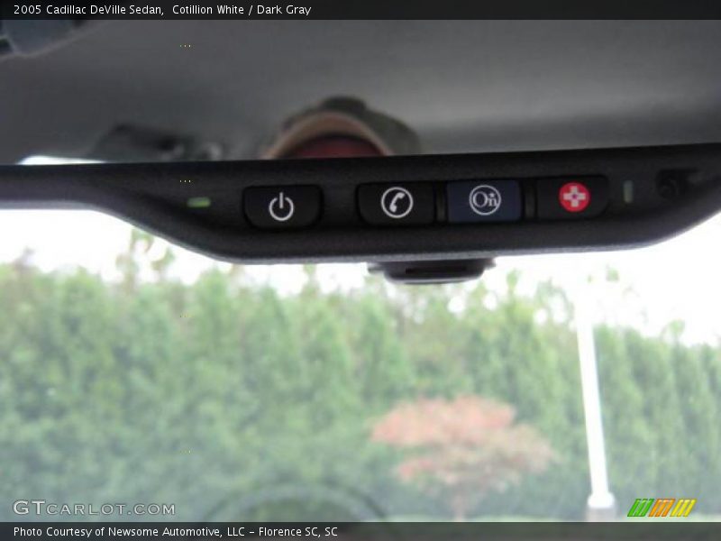 Cotillion White / Dark Gray 2005 Cadillac DeVille Sedan