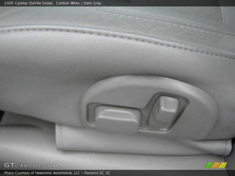 Cotillion White / Dark Gray 2005 Cadillac DeVille Sedan