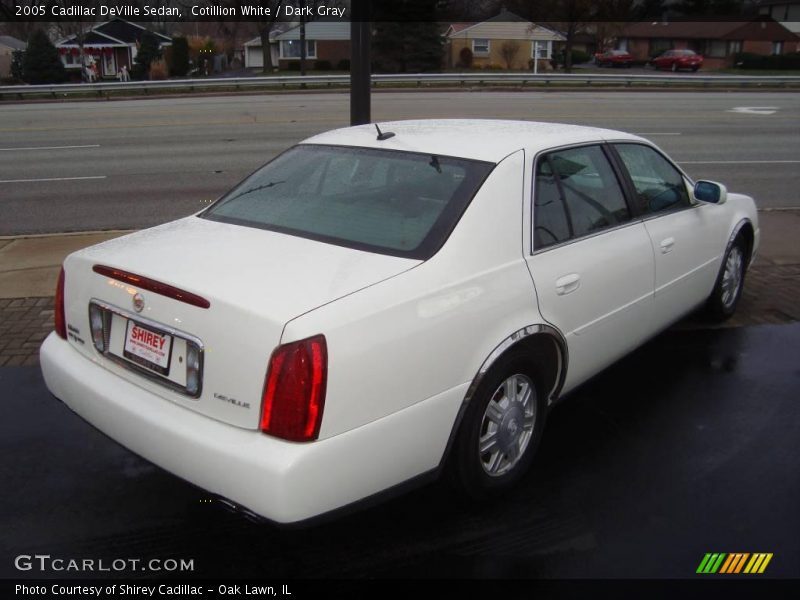 Cotillion White / Dark Gray 2005 Cadillac DeVille Sedan