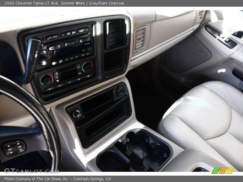 Summit White / Gray/Dark Charcoal 2003 Chevrolet Tahoe LT 4x4