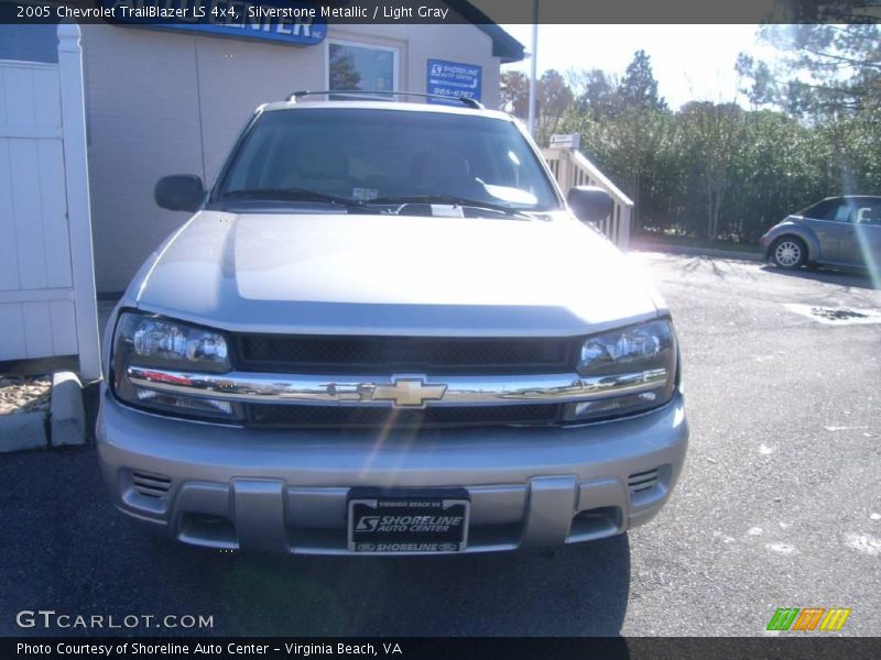 Silverstone Metallic / Light Gray 2005 Chevrolet TrailBlazer LS 4x4