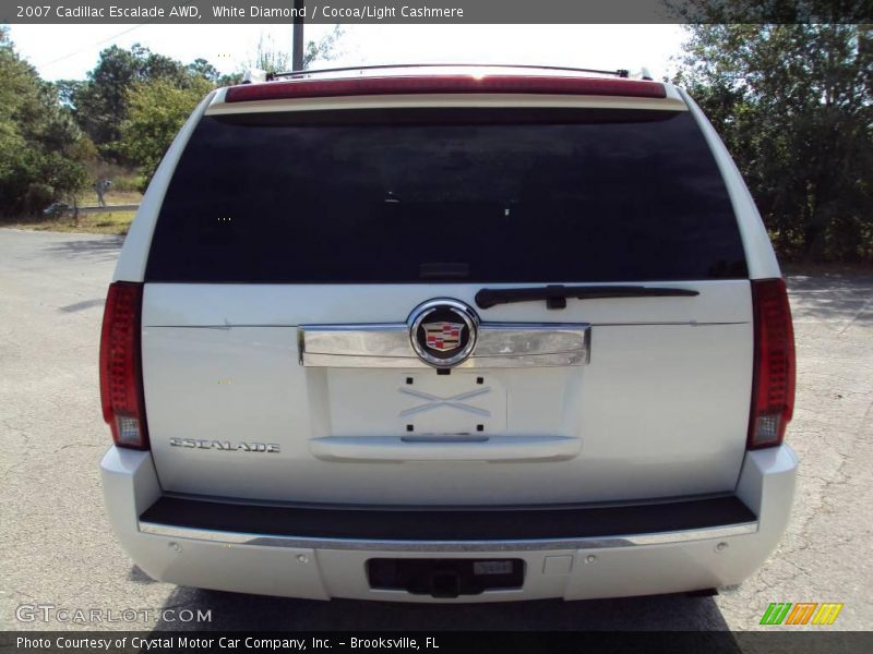 White Diamond / Cocoa/Light Cashmere 2007 Cadillac Escalade AWD