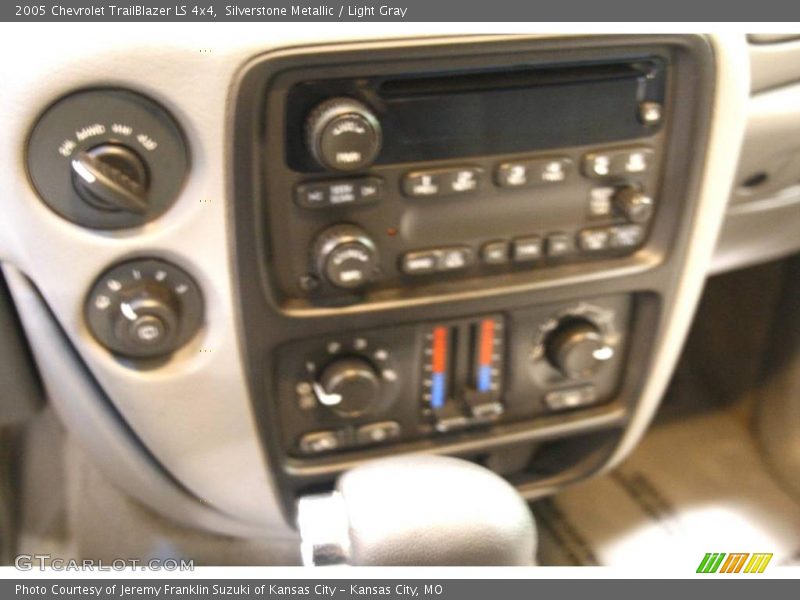 Silverstone Metallic / Light Gray 2005 Chevrolet TrailBlazer LS 4x4