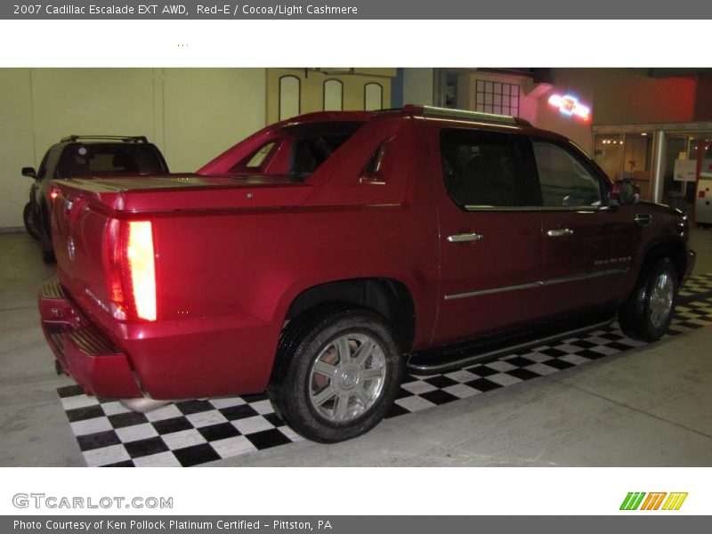 Red-E / Cocoa/Light Cashmere 2007 Cadillac Escalade EXT AWD