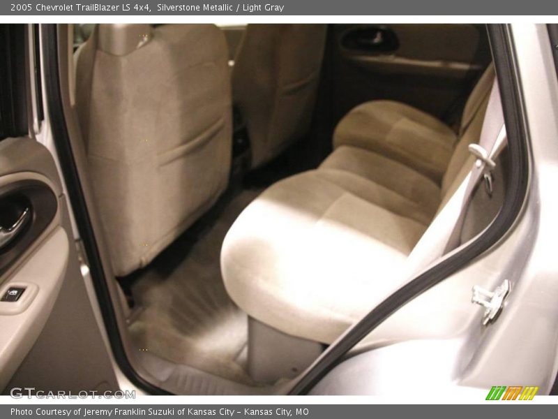 Silverstone Metallic / Light Gray 2005 Chevrolet TrailBlazer LS 4x4