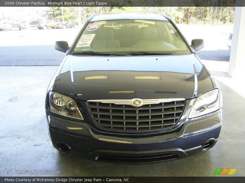 Midnight Blue Pearl / Light Taupe 2006 Chrysler Pacifica