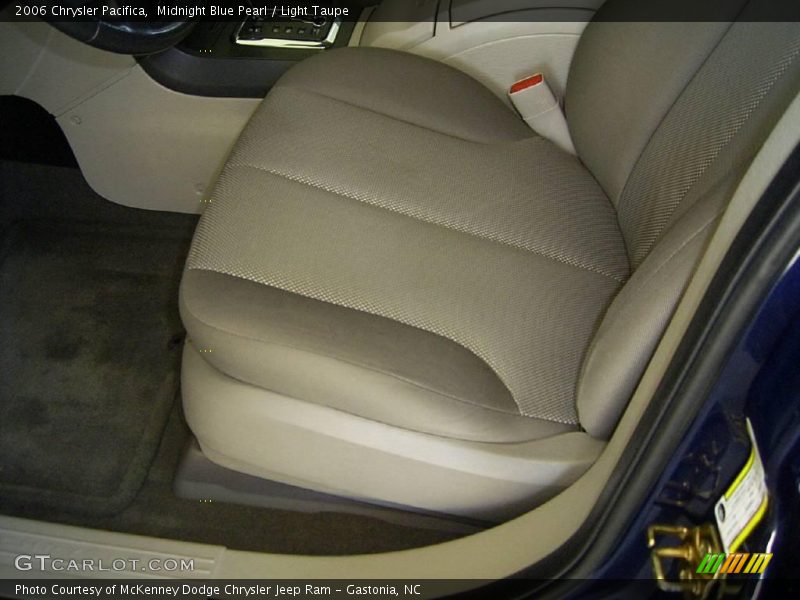 Midnight Blue Pearl / Light Taupe 2006 Chrysler Pacifica