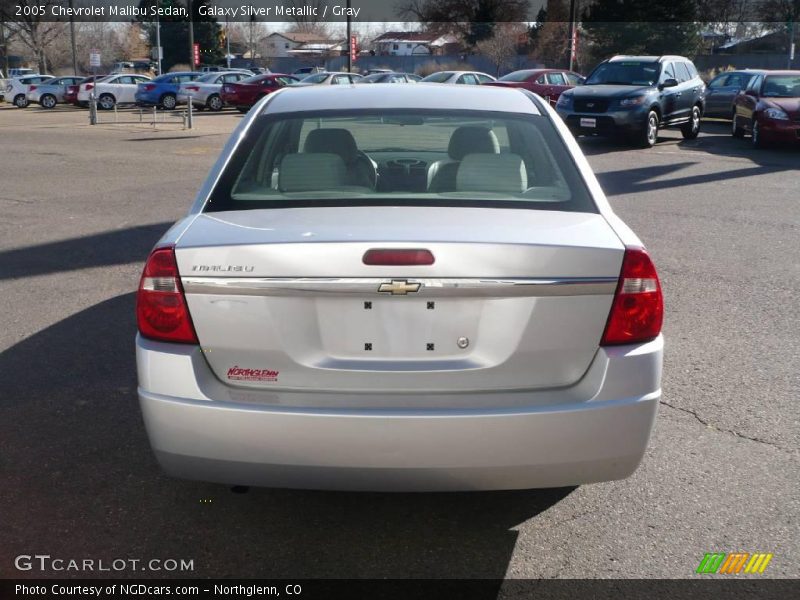 Galaxy Silver Metallic / Gray 2005 Chevrolet Malibu Sedan