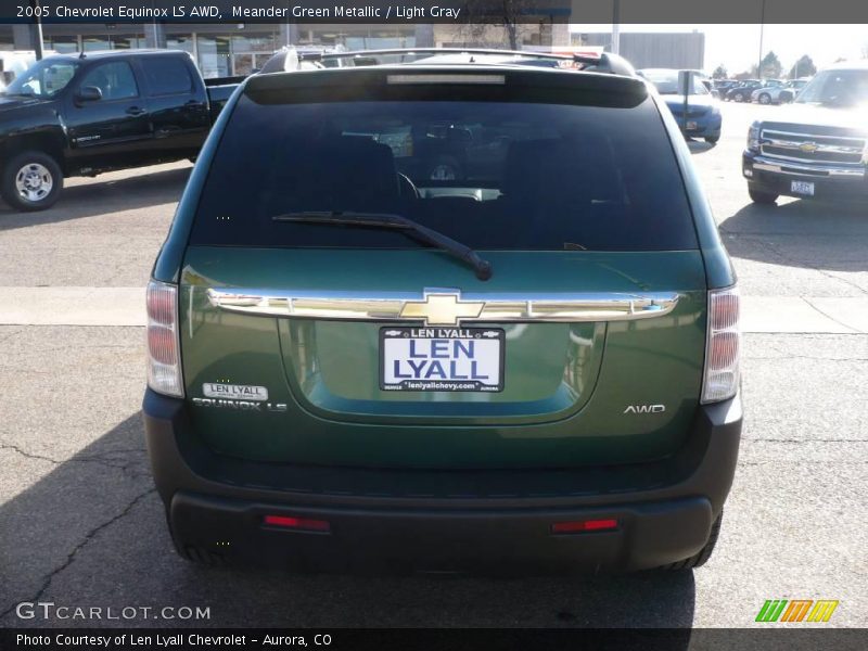 Meander Green Metallic / Light Gray 2005 Chevrolet Equinox LS AWD