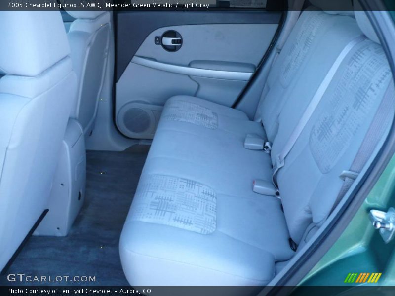 Meander Green Metallic / Light Gray 2005 Chevrolet Equinox LS AWD