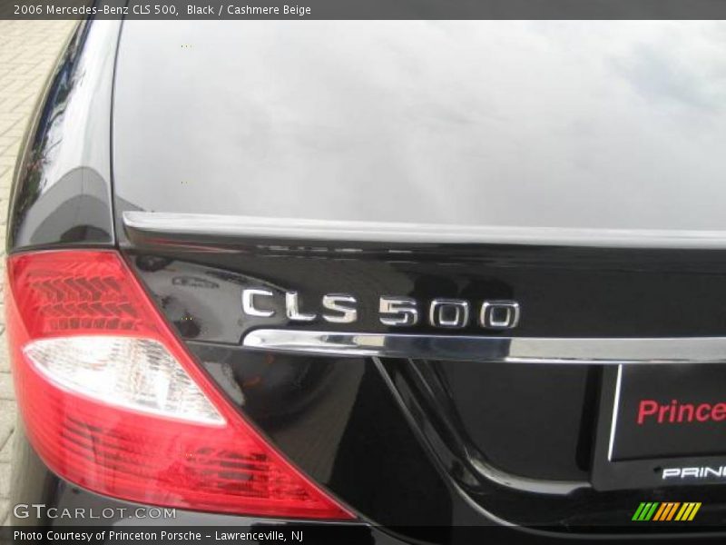 Black / Cashmere Beige 2006 Mercedes-Benz CLS 500