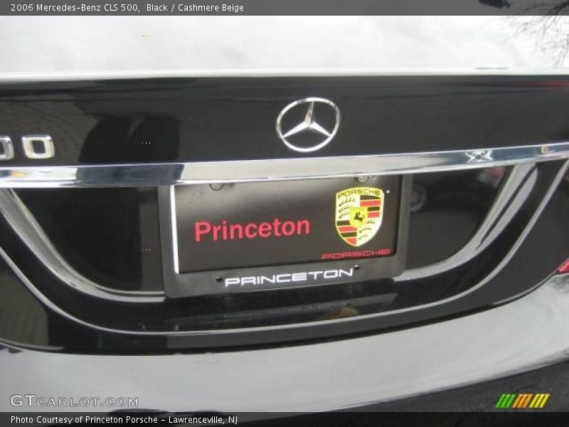 Black / Cashmere Beige 2006 Mercedes-Benz CLS 500