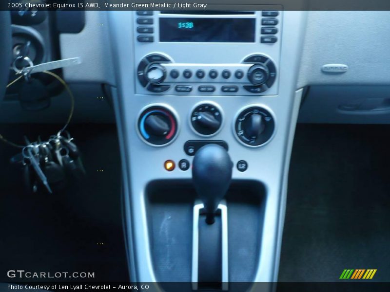 Meander Green Metallic / Light Gray 2005 Chevrolet Equinox LS AWD