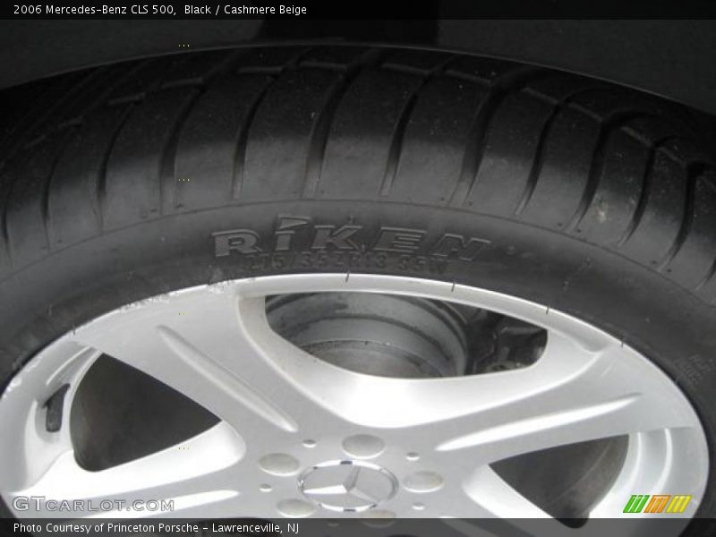 Black / Cashmere Beige 2006 Mercedes-Benz CLS 500