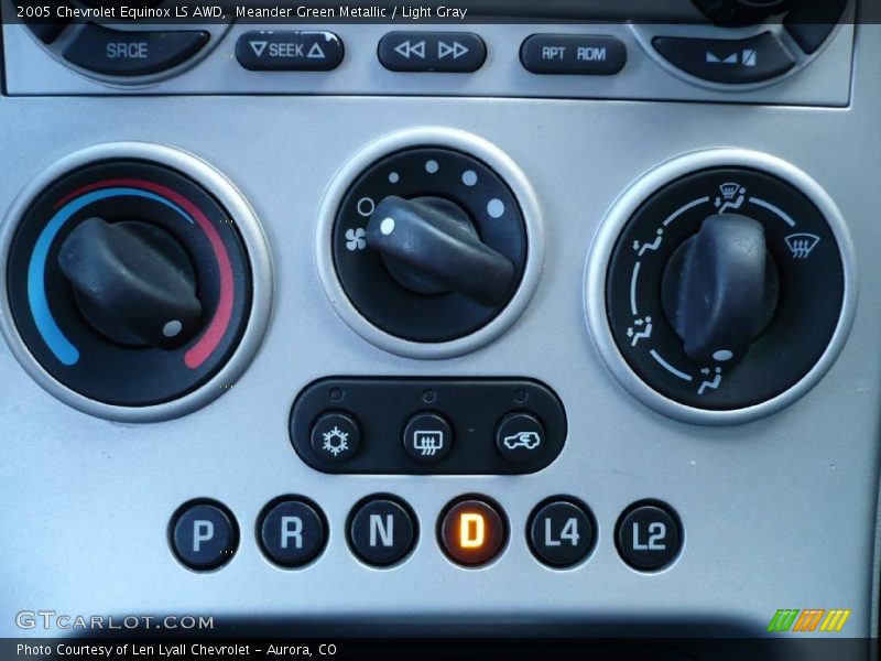 Meander Green Metallic / Light Gray 2005 Chevrolet Equinox LS AWD