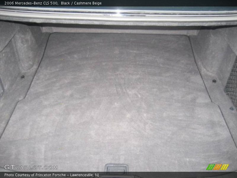 Black / Cashmere Beige 2006 Mercedes-Benz CLS 500