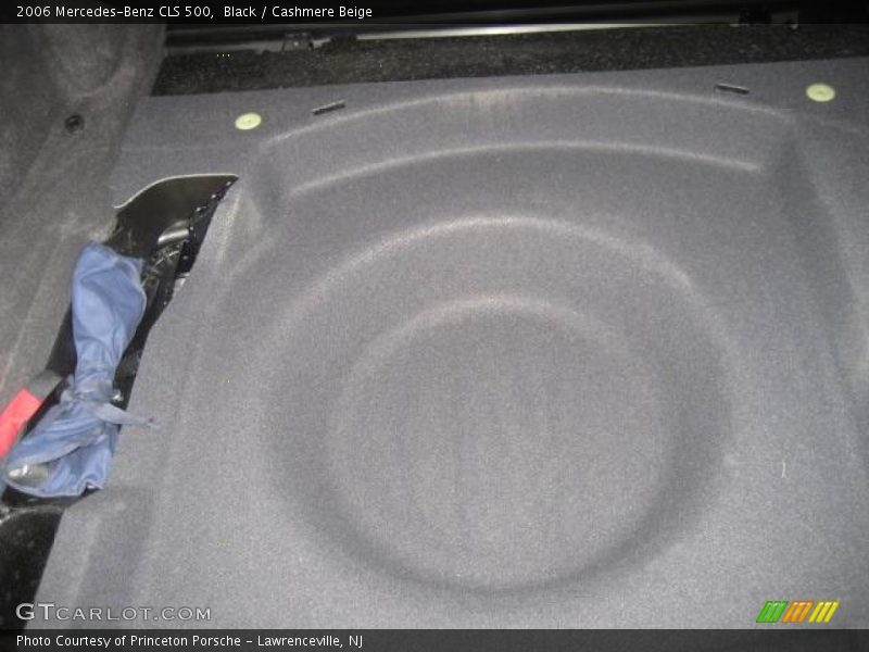 Black / Cashmere Beige 2006 Mercedes-Benz CLS 500