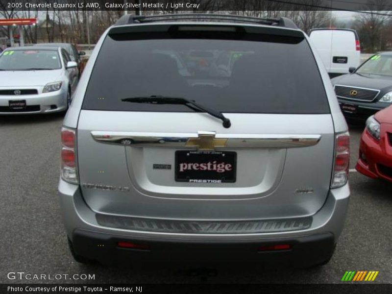 Galaxy Silver Metallic / Light Gray 2005 Chevrolet Equinox LS AWD