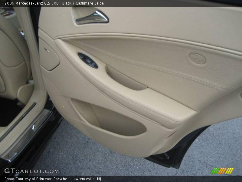 Black / Cashmere Beige 2006 Mercedes-Benz CLS 500