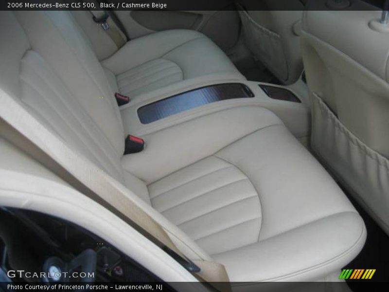 Black / Cashmere Beige 2006 Mercedes-Benz CLS 500
