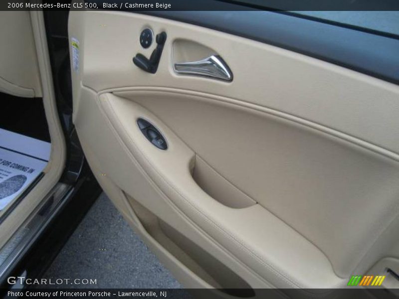 Black / Cashmere Beige 2006 Mercedes-Benz CLS 500